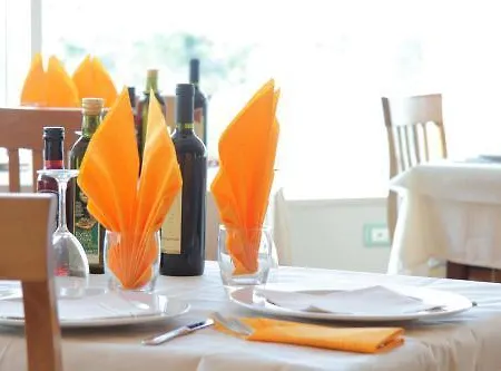 Massimo チェゼナーティコ