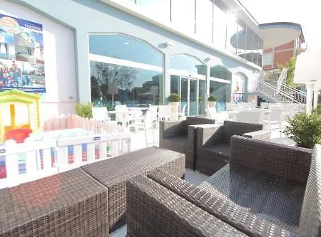 Otel Massimo Cesenatico